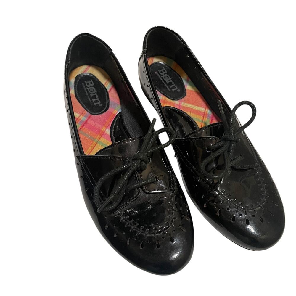 BORN Verna Women’s Size 5.5/36 Black Patent Leather Laser Cut Lace-Up Flats